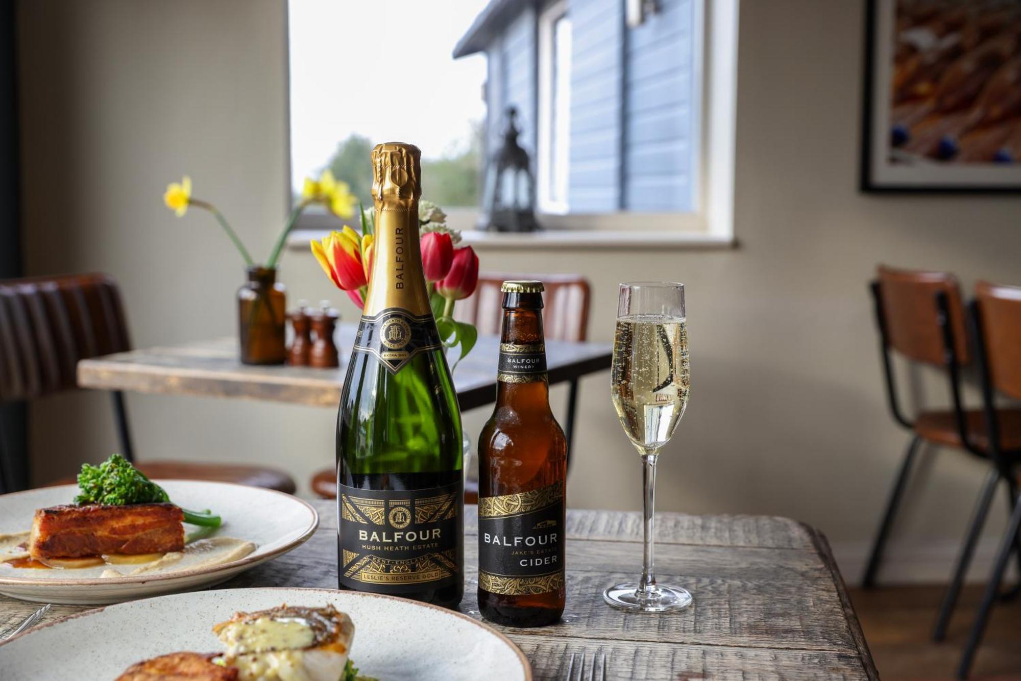 The Goudhurst Inn Dış mekan fotoğraf