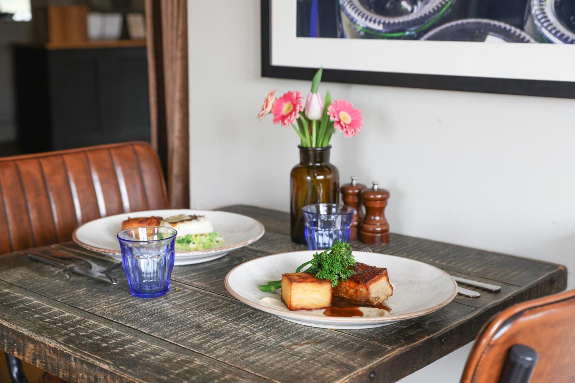 The Goudhurst Inn Dış mekan fotoğraf